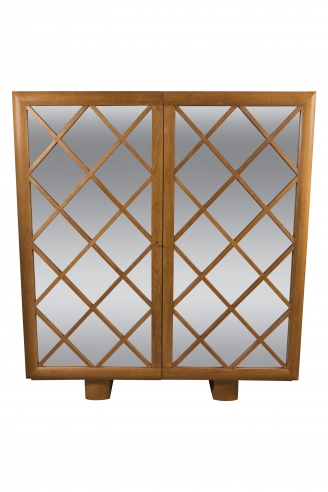 Large Mirrored Cabinet with "Diamond Lattice" Front